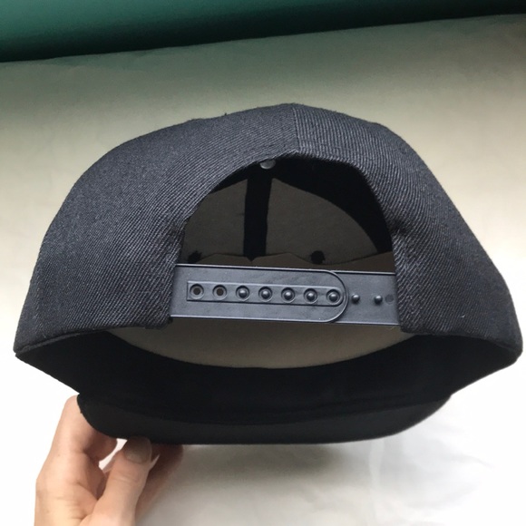 Chronic Strength SnapBack cap/hat - Picture 7 of 8